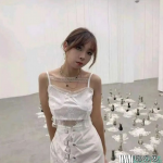 玩偶姐姐摘下口罩的样子(玩偶姐姐不戴口罩真丑)