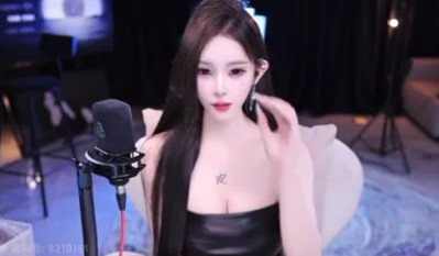 女主播吐槽某音网友太抠，直播间在线人数几千竟无人刷礼物，网友锐评：你没有让人有消费欲望！