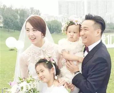 黄磊团队被指创意相似不回应,网友表达关注真相