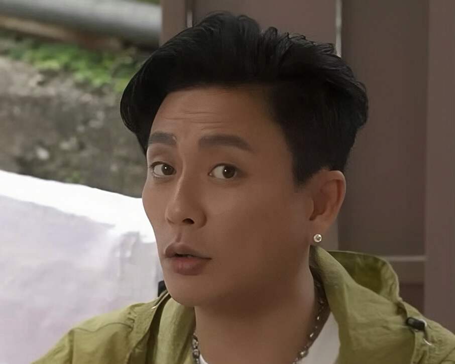 黄宗泽不婚原因曝光:受家庭影响,称离世前花光积蓄