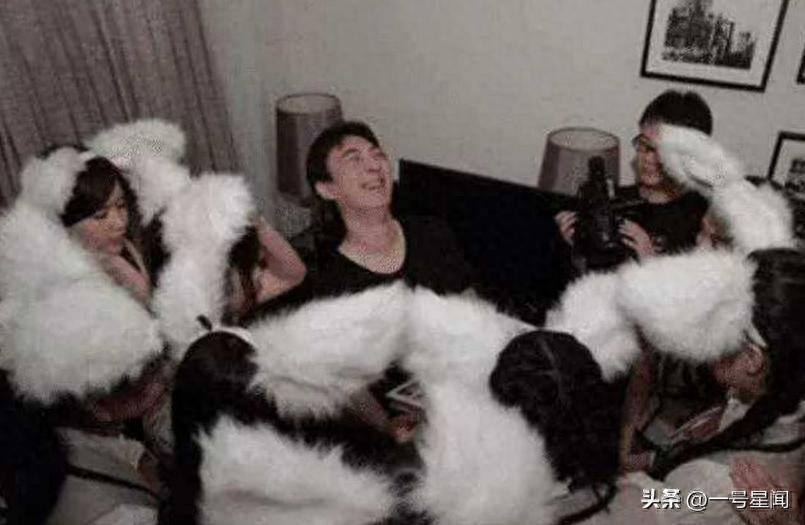 王健林36亿债后 王思聪私生女铺路 黄一鸣不装了