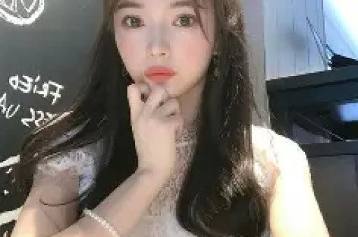 鹿晗工作室回应出轨及网红司晓迪恋情