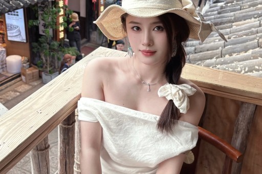 宇芽后明星外籍女友再曝家暴，网友呼吁严惩