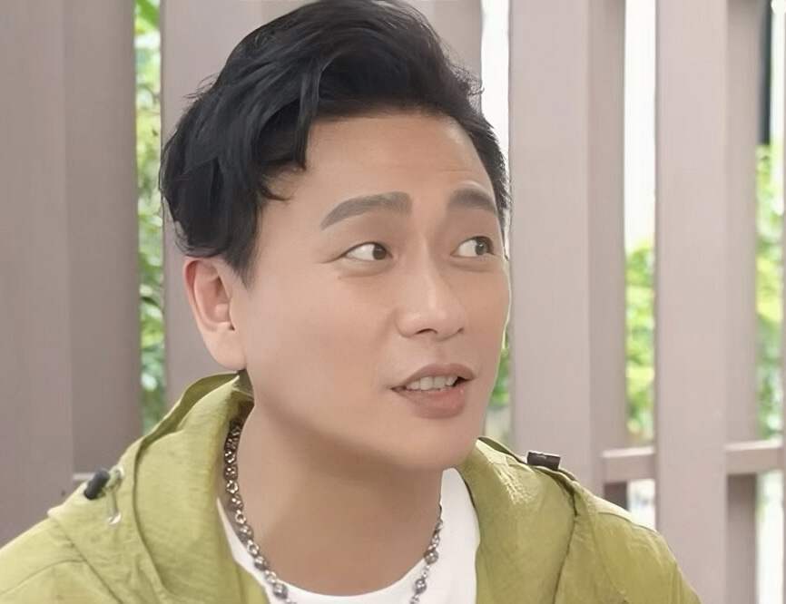 黄宗泽不婚原因曝光:受家庭影响,称离世前花光积蓄