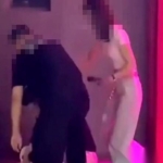 酒吧里冲冠一怒飞踹”情敌”，万万没想到对方是个女孩