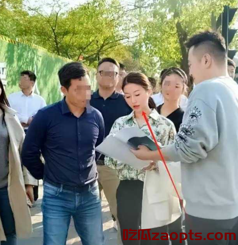 办公室不雅视频曝光，红谷滩城投董事长鞠雅落马！