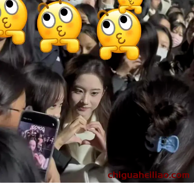 刘亦菲翻版？女大学生颜值爆表，广告邀约不断