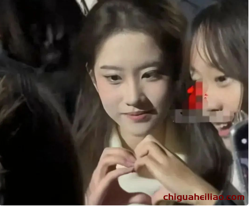 刘亦菲翻版?女大学生颜值爆表,广告邀约不断