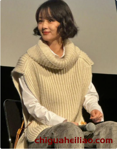 赵丽颖短发新造型:37岁依旧精致如洋娃娃