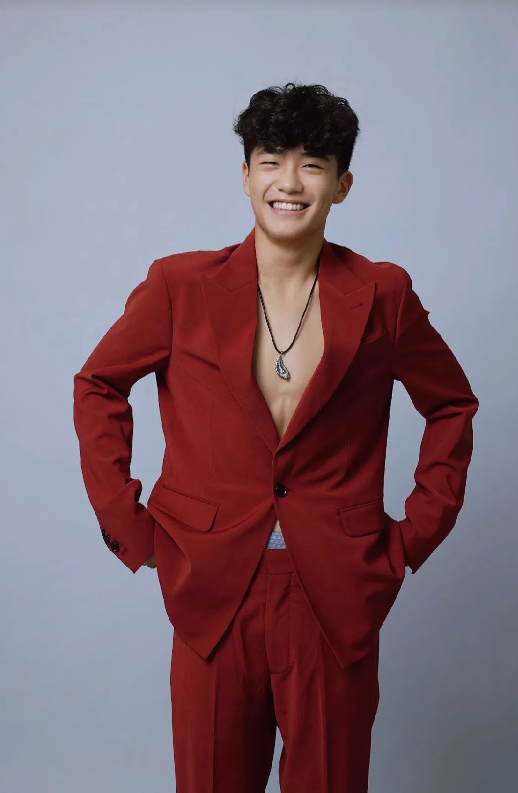 曹格女儿颜值蜕变:14岁甜妹变身御姐